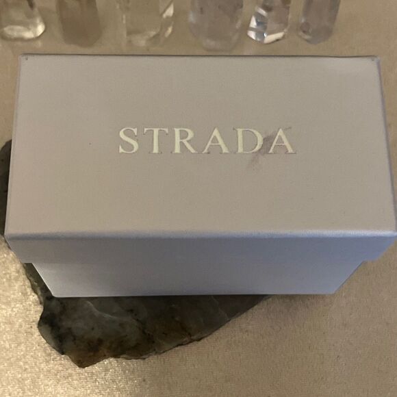 Luxury Galilea Rose Quartz Crystal Wristwatch Bracelet - Picture 6 of 13